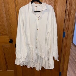 Chic White Button-Up Women's Blouse